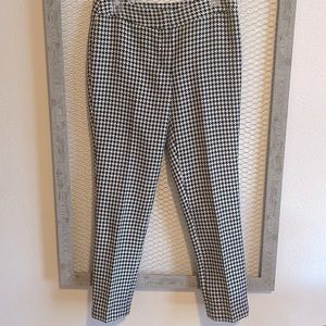 Nine West black/white houndstooth pants, Size 6
